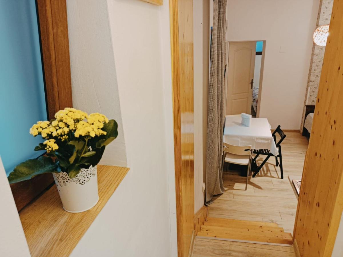 Piata Romana Luxury Apartment บูคาเรสต์ ภายนอก รูปภาพ