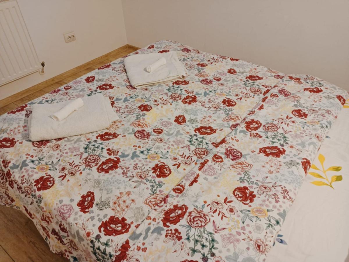 Piata Romana Luxury Apartment บูคาเรสต์ ภายนอก รูปภาพ